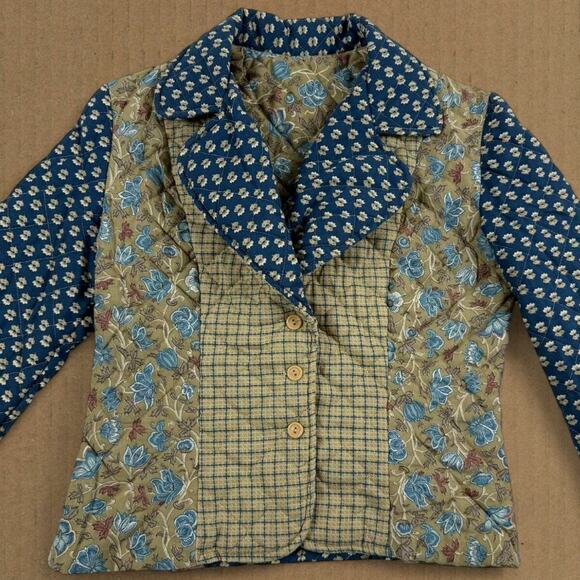 Vintage Quilt 70s Handmade Hippie Patchwork Prairie Button Jacket Fits like XS - Picture 3 of 6